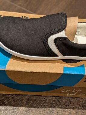 Kids's Xero Canvas Slip-On Slip-On (Brand new)